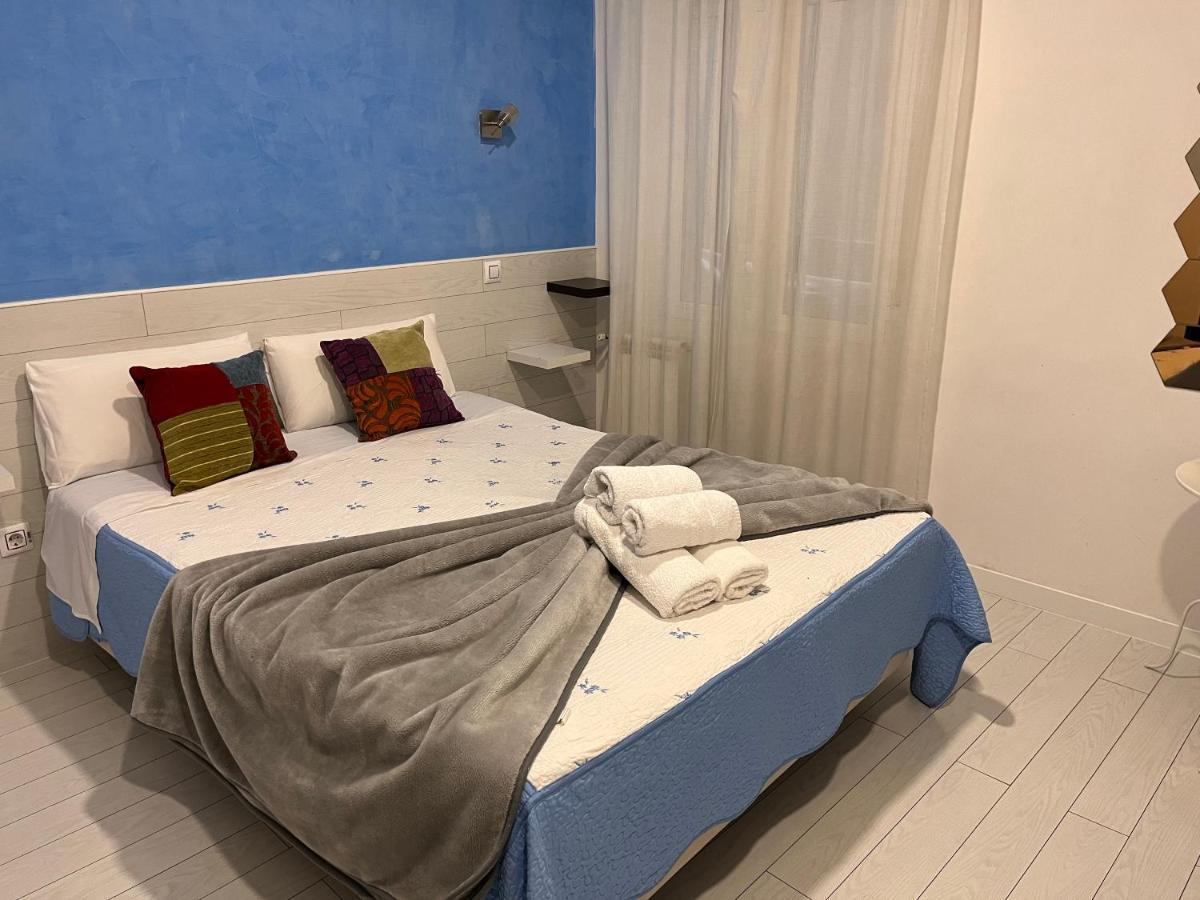 Hostal Madrid Star Екстер'єр фото